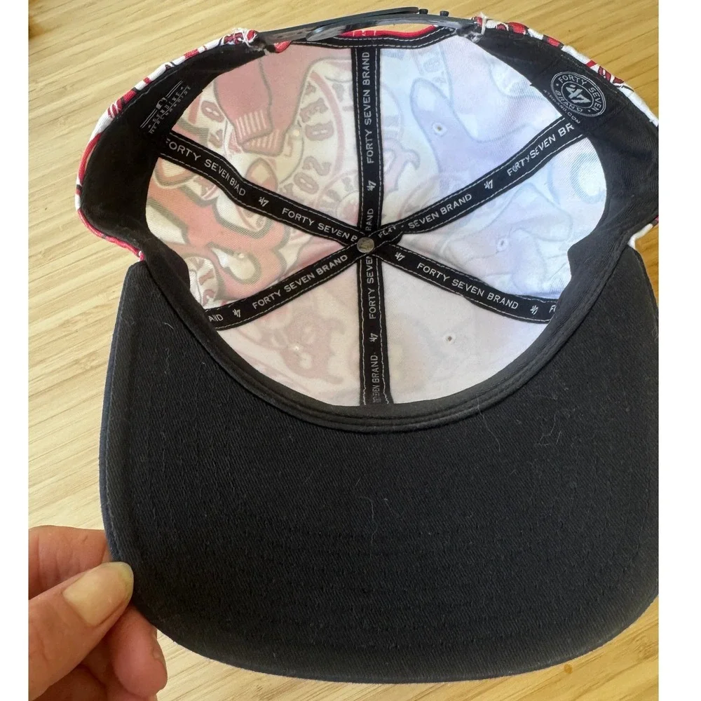 Boston Red‎ Sox Snapback Hat Mens Red White All Over Print MLB Fenway Collection